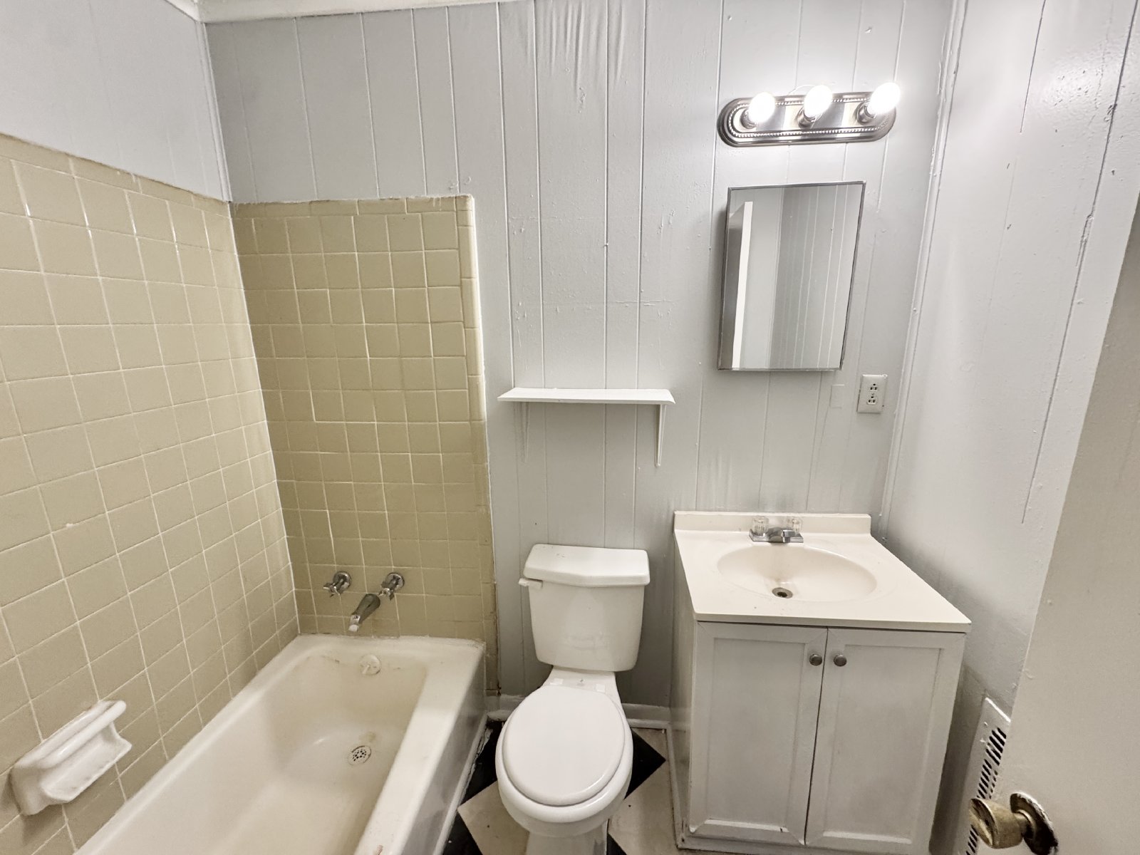 3350 Hardin Avenue Memphis, TN 38122 property image