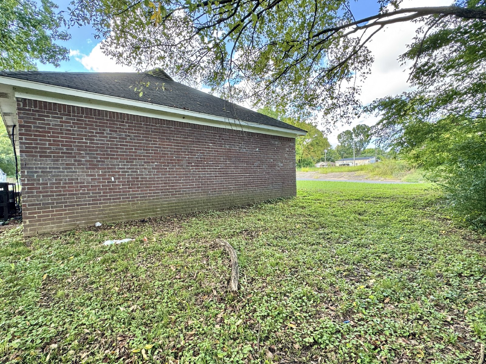 1730 Swift Street Memphis, TN 38109 property image