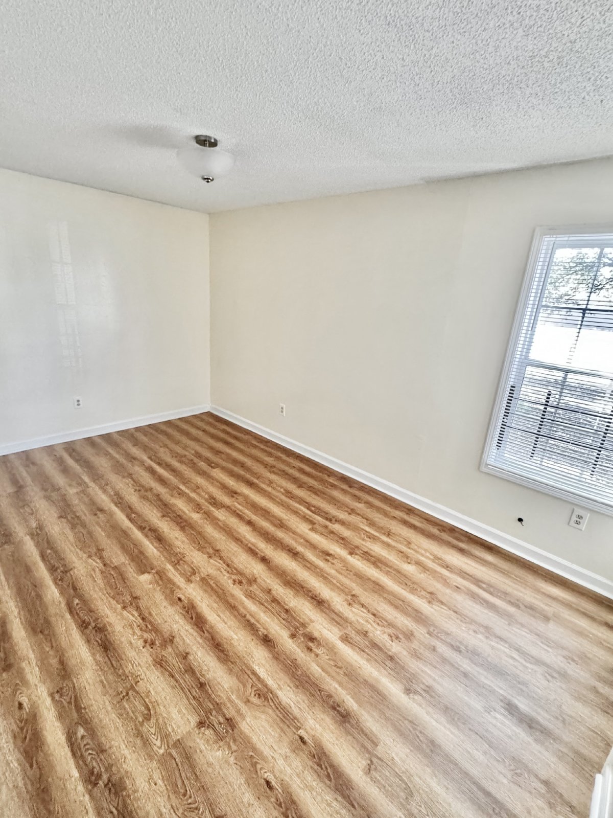 2955 Lake Park Road Memphis, TN 38127 property image