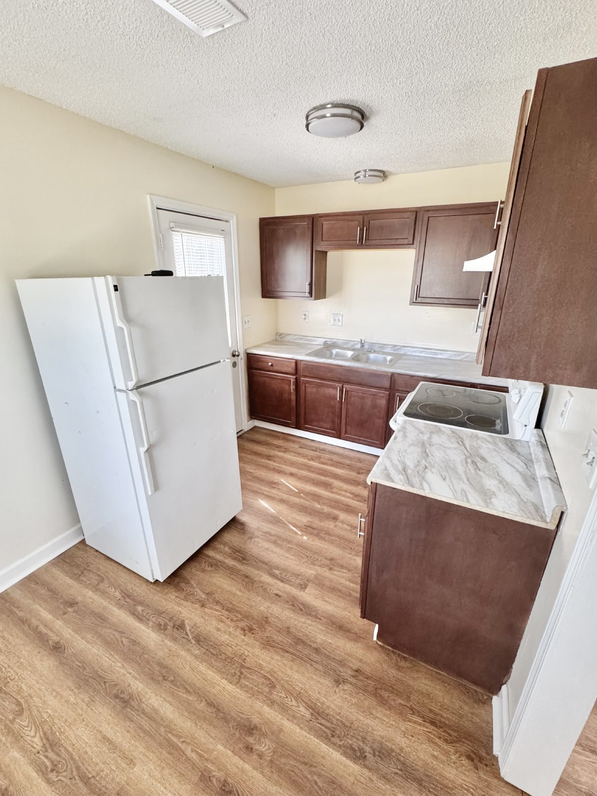 2955 Lake Park Road Memphis, TN 38127 property image