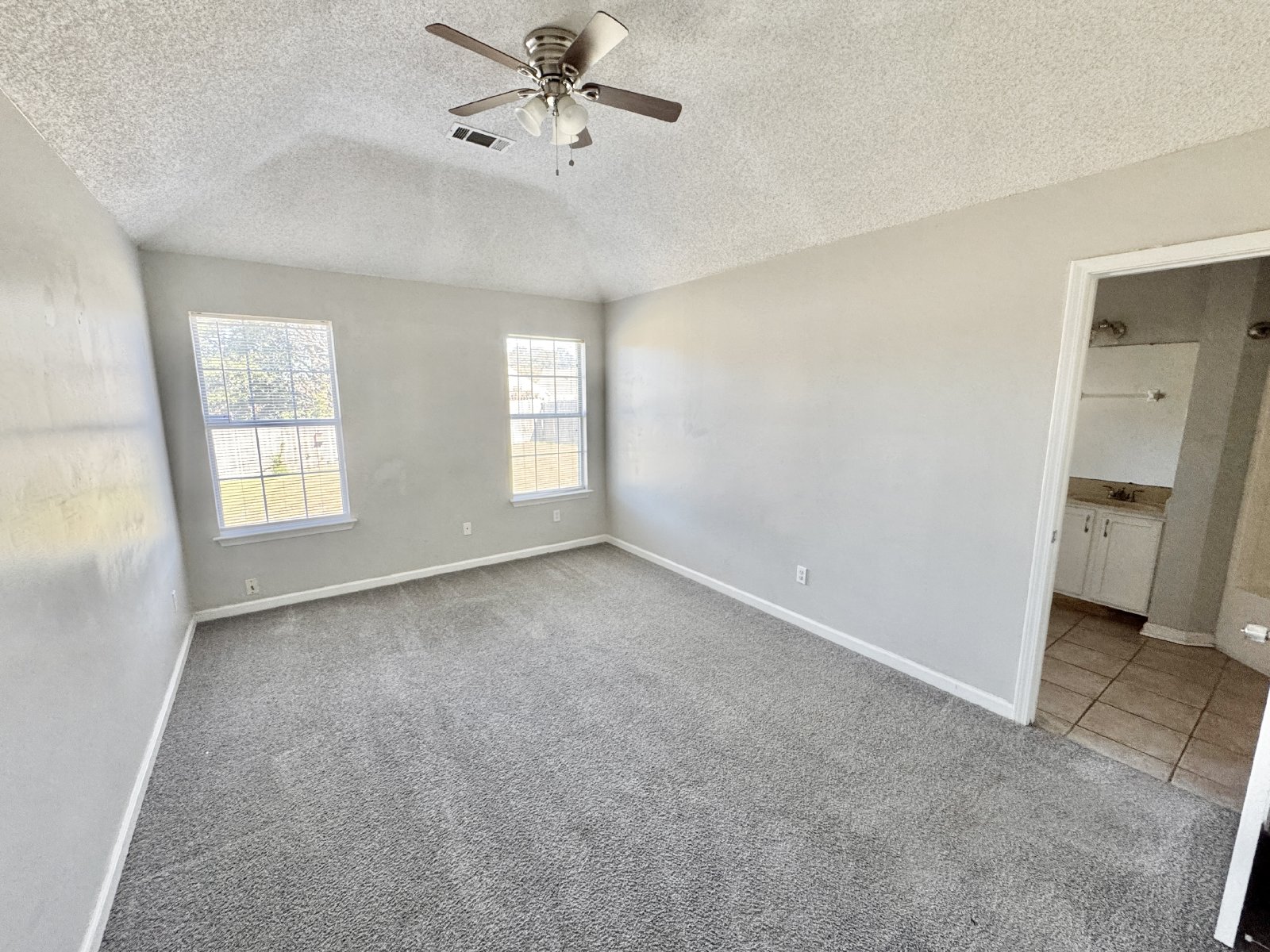 55 Oak Ridge Cove Oakland, TN 38060 property image