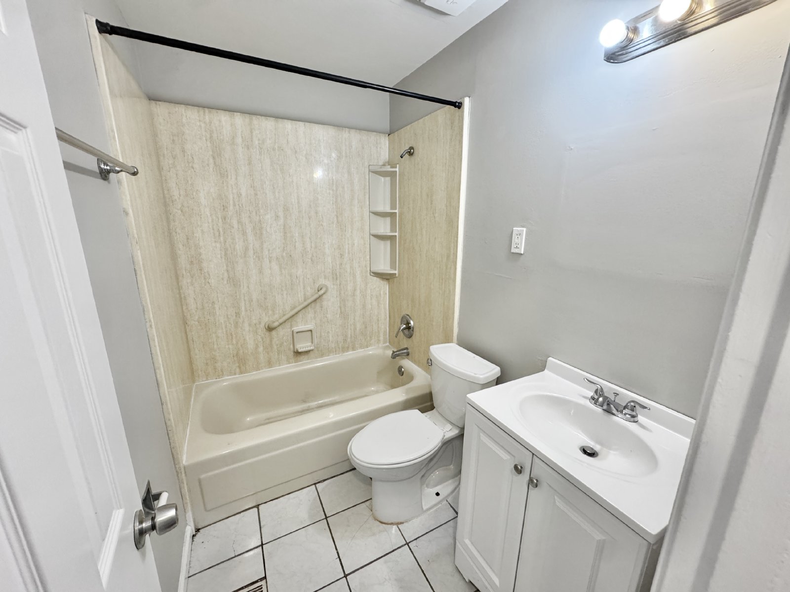 784 Western Park Drive Memphis, TN 38109 property image