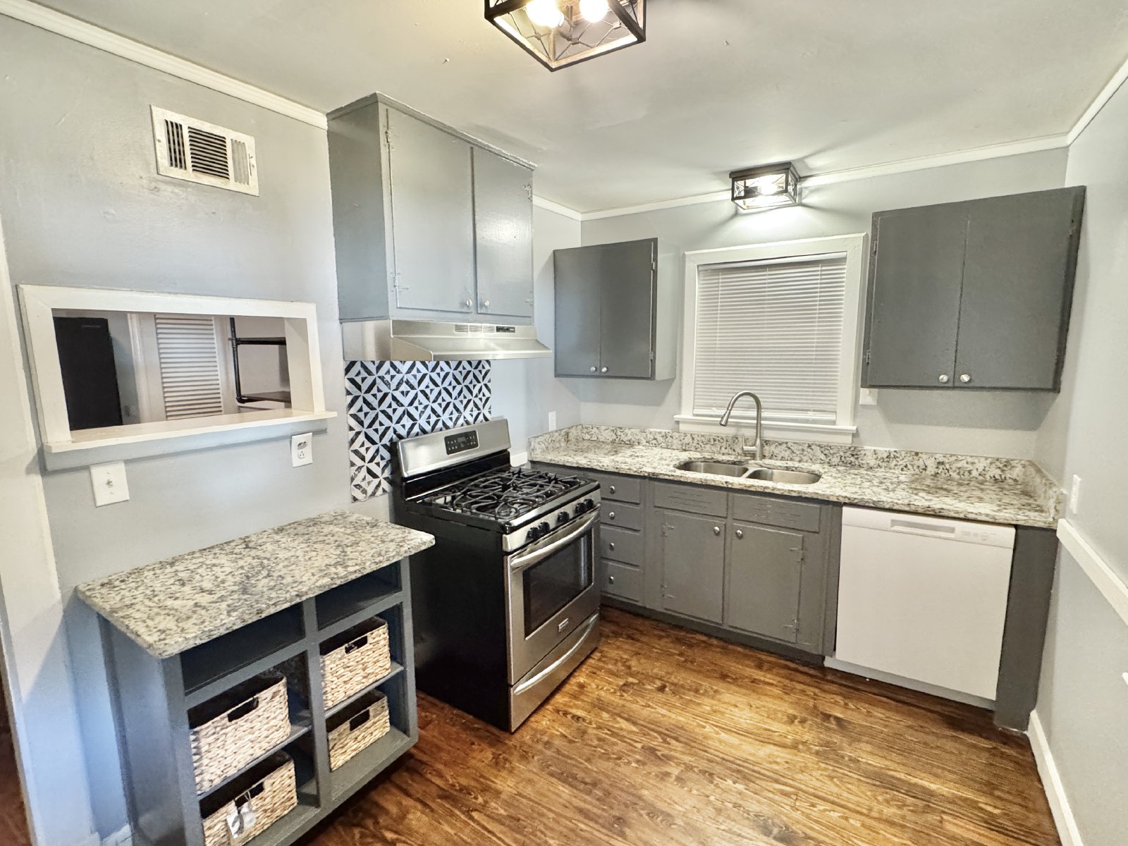 666 Landis Street Memphis, TN 38104 property image