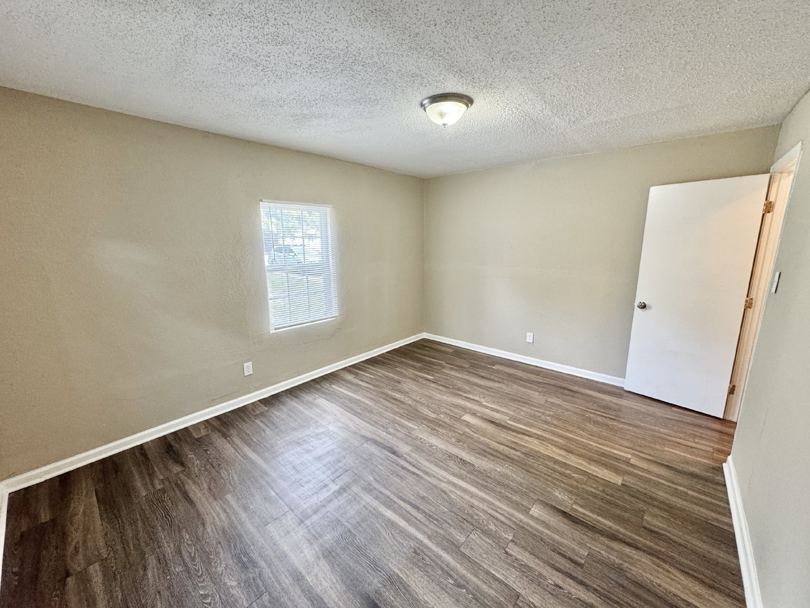 1761 Winston Drive Memphis, TN 38127 property image