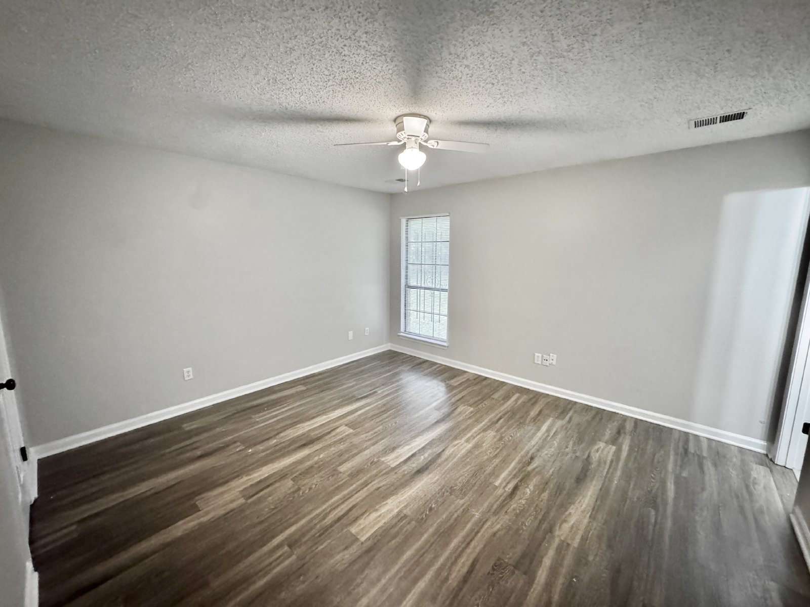 3914 Longsneck Cove Memphis, TN 38128 property image