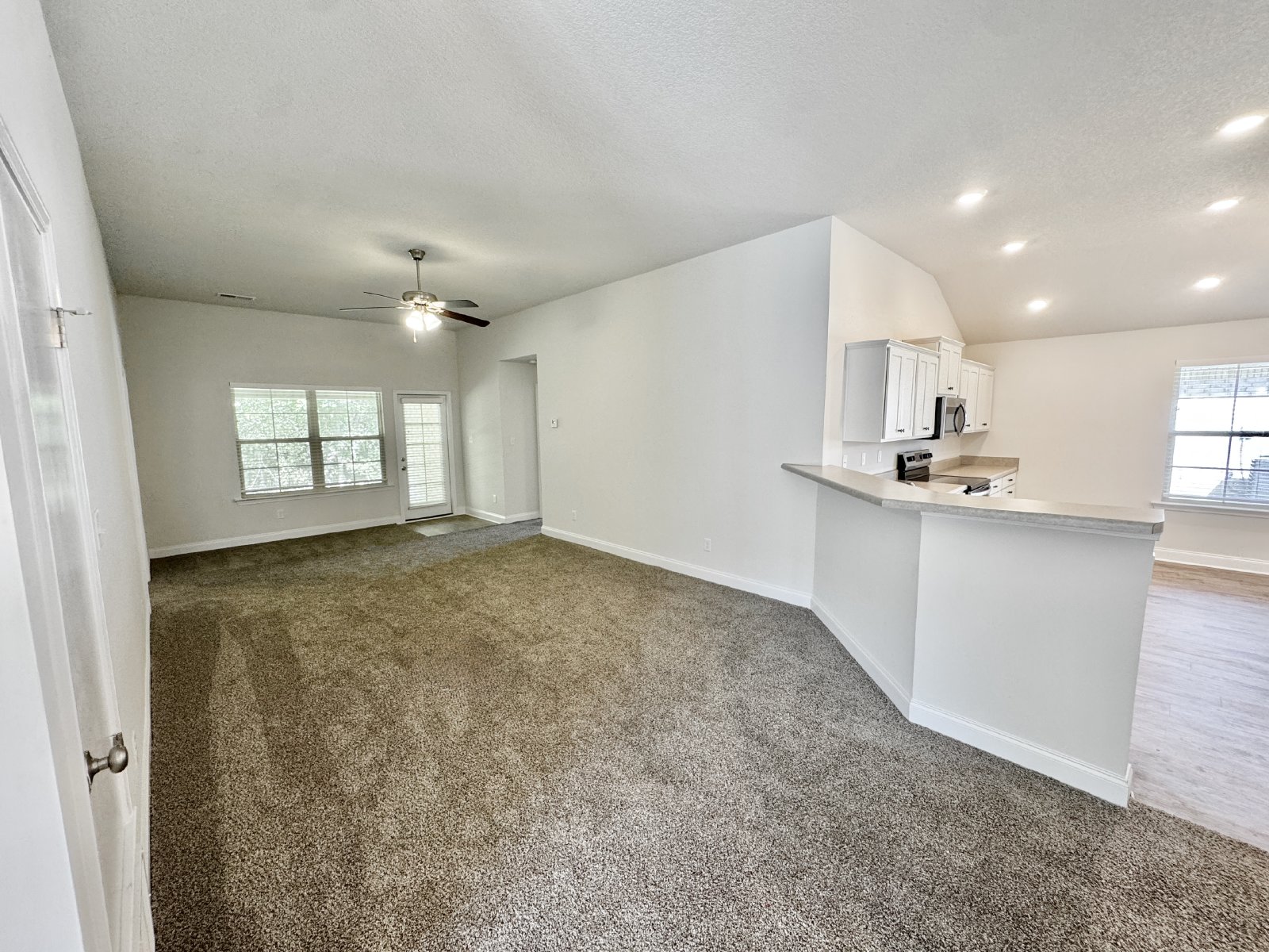 8437 Grayce Drive Southaven, Mississippi 38671 property image