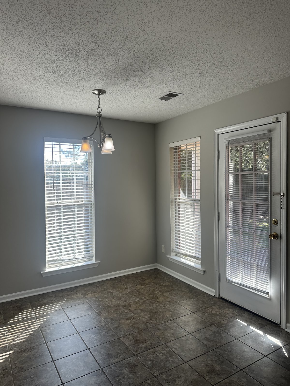 5379 Evening Mist Drive Arlington, TN 38002 property image