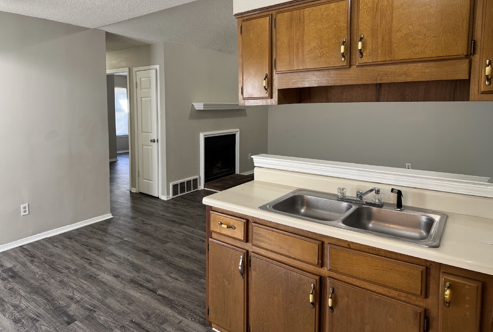 6481 Summer Creek E Memphis, TN 38141 property image