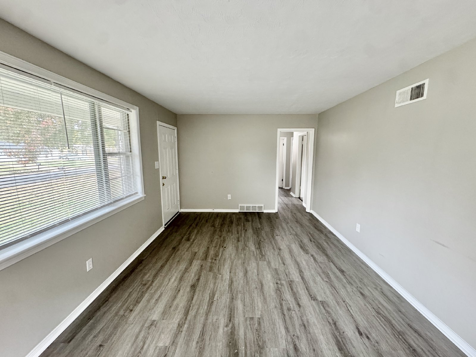 3008 Dearing Road Memphis, TN 38118 property image