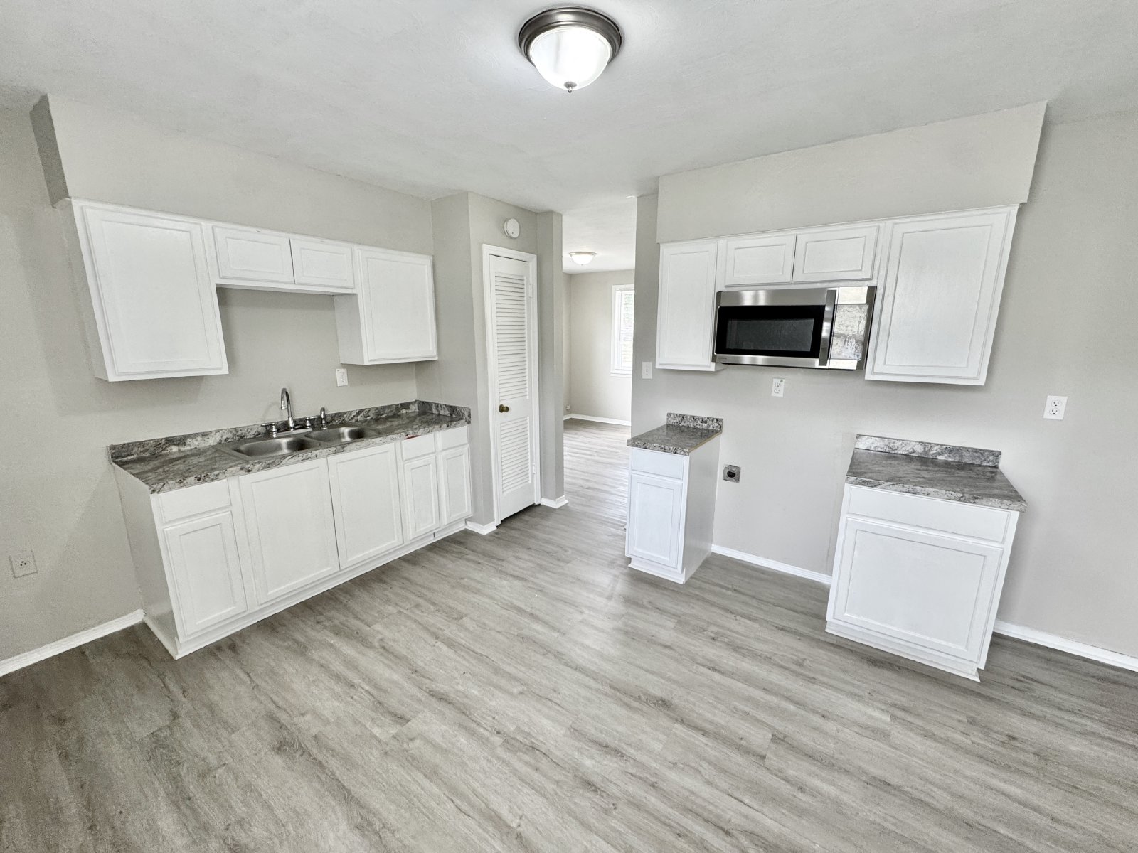 3008 Dearing Road Memphis, TN 38118 property image