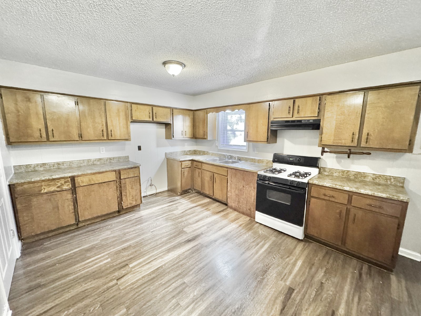 6977 Cades Brook Cove Millington, TN 38053 property image