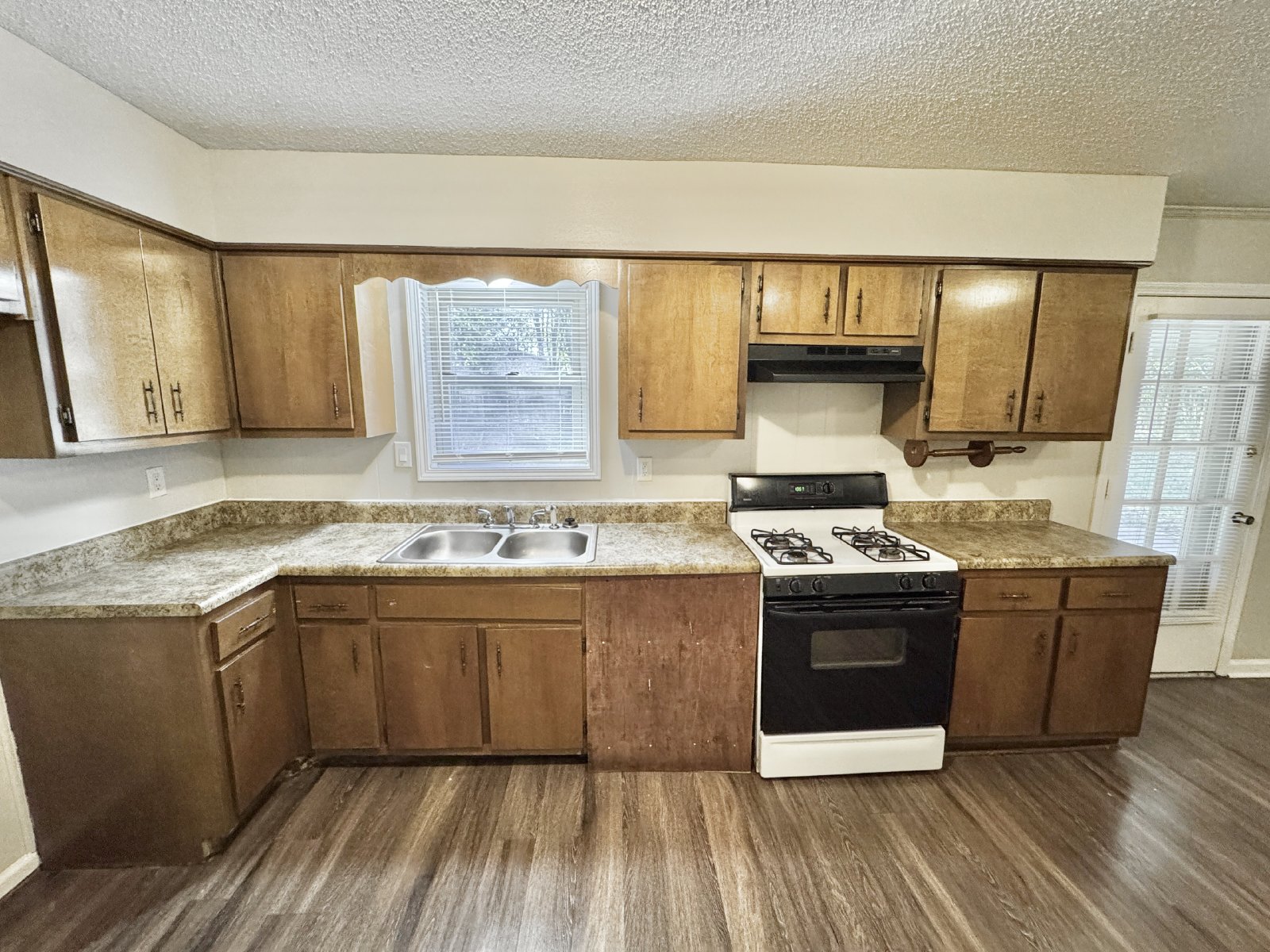 6977 Cades Brook Cove Millington, TN 38053 property image