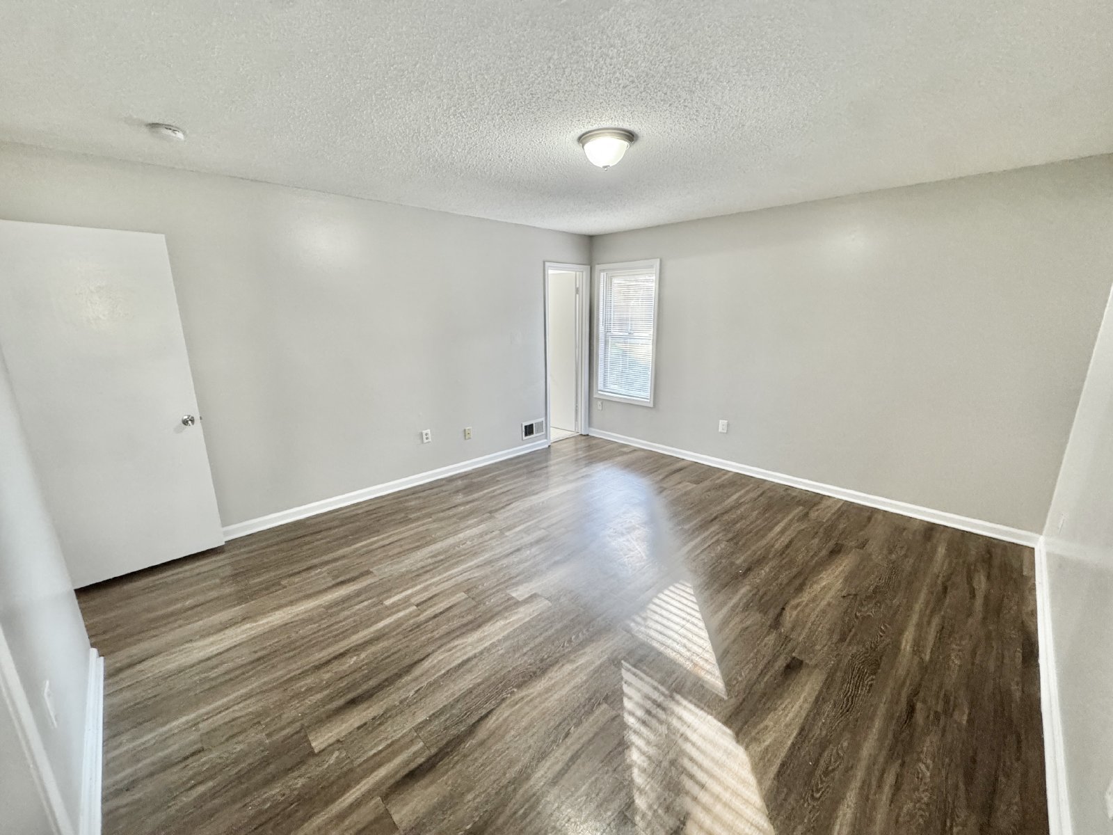 6977 Cades Brook Cove Millington, TN 38053 property image