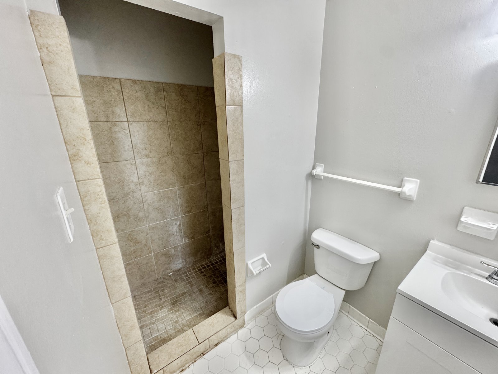 6977 Cades Brook Cove Millington, TN 38053 property image