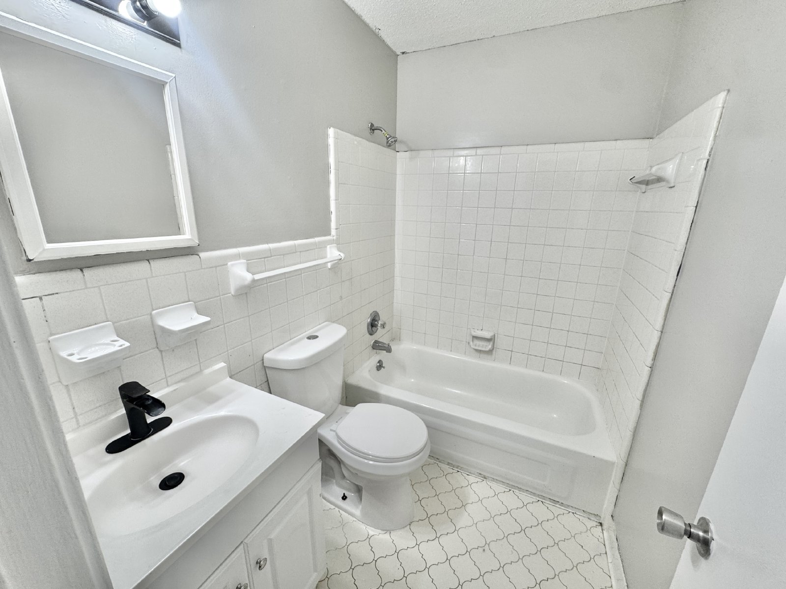 6977 Cades Brook Cove Millington, TN 38053 property image