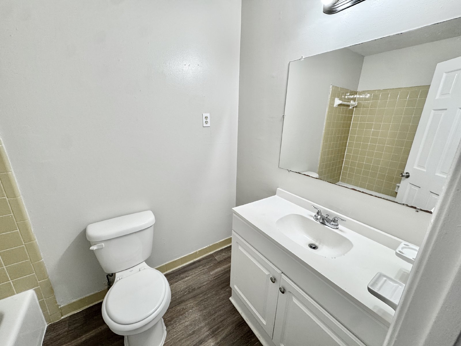 5334 Craigmont Drive Memphis, TN 38134 property image