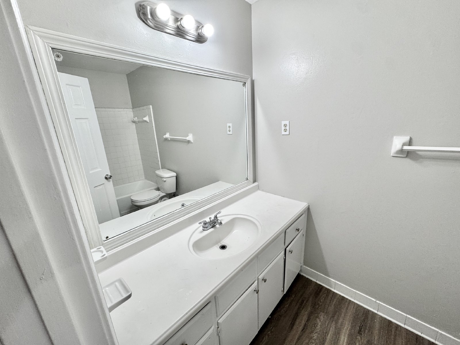 5334 Craigmont Drive Memphis, TN 38134 property image