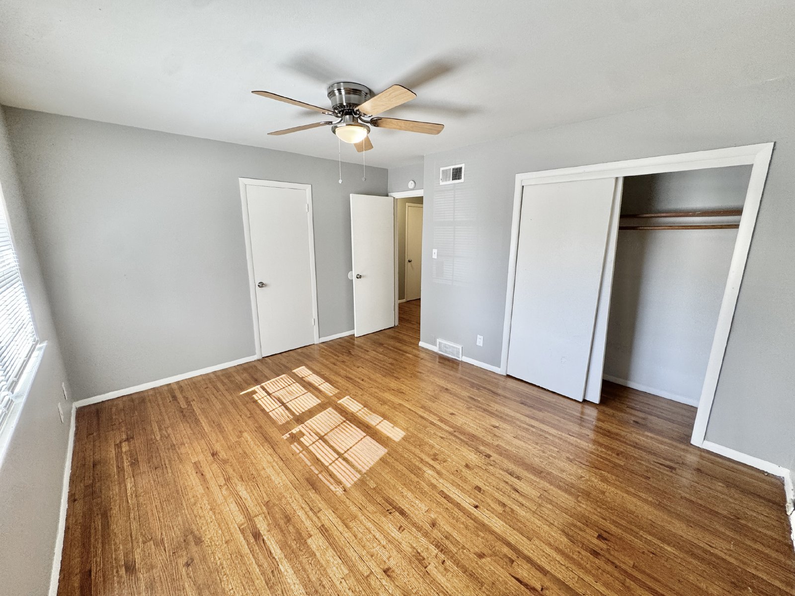 1645 Wells Station Road #4 Memphis, TN 38108 property image