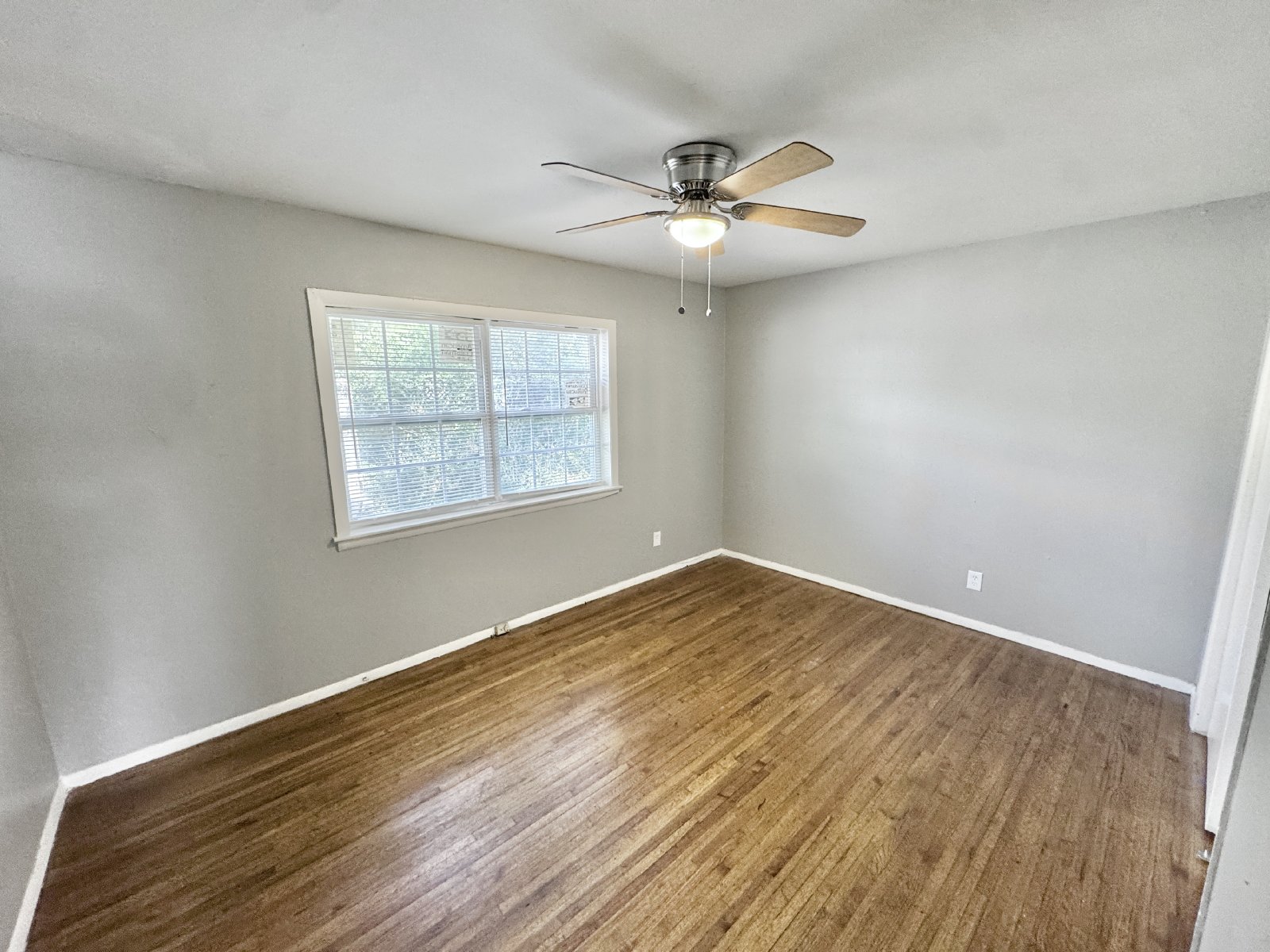 1645 Wells Station Road #4 Memphis, TN 38108 property image