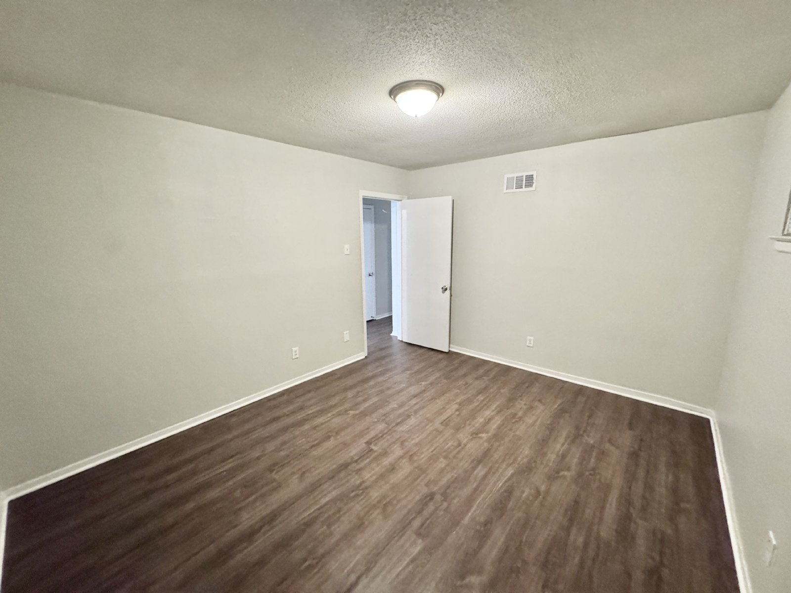 4079 Forest View Drive Memphis, TN 38118 property image