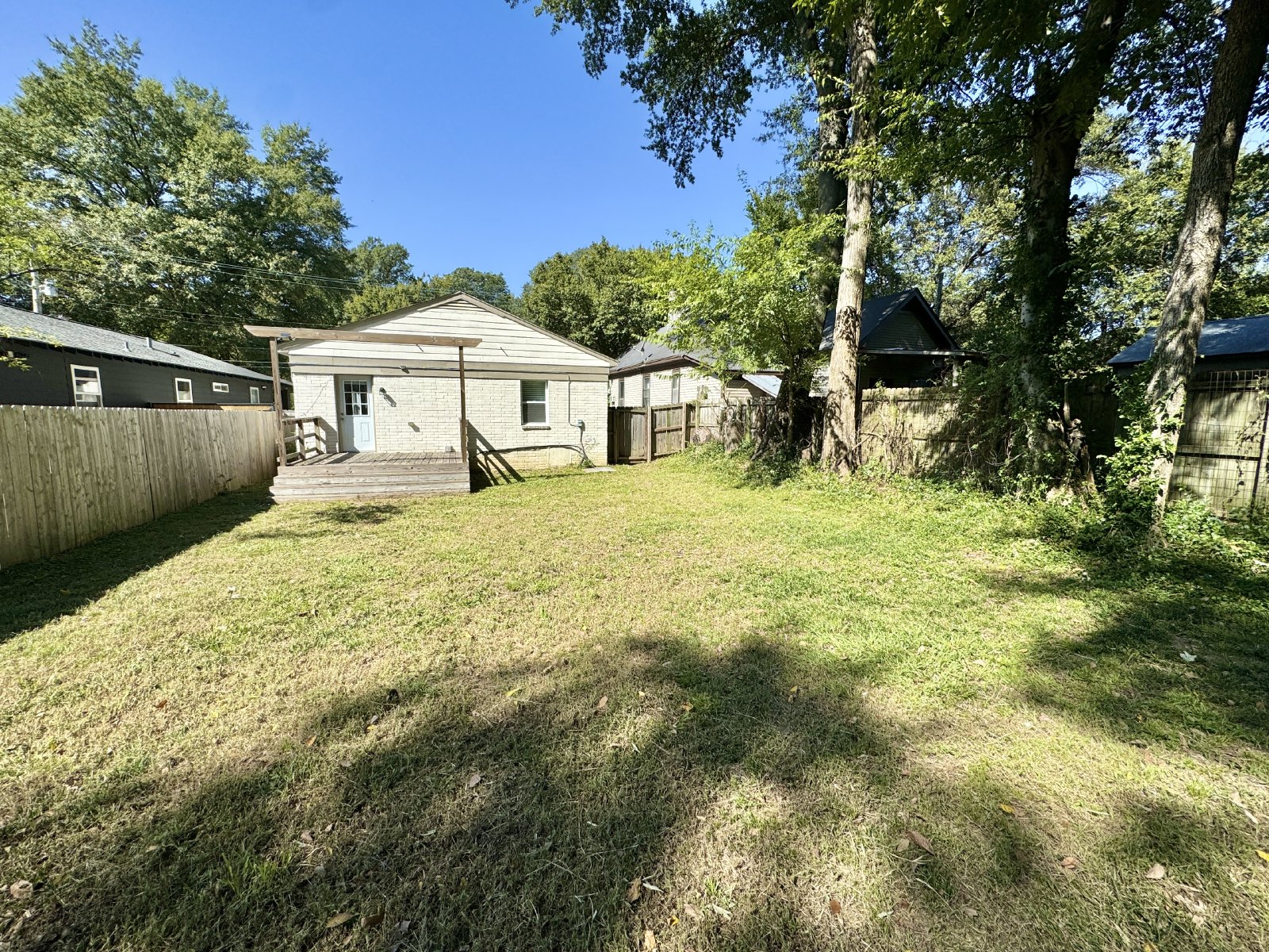 1046 Tanglewood Street Memphis, TN 38104 property image