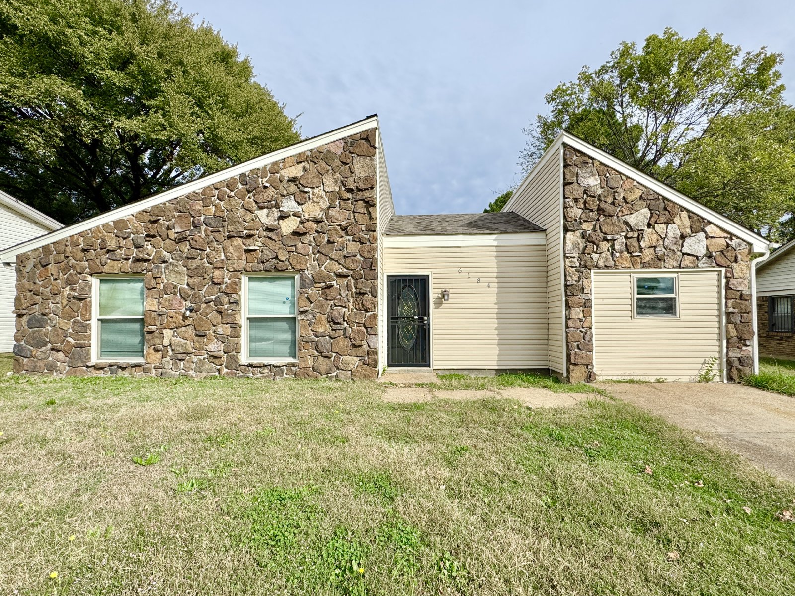 6184 Holly Park Drive Memphis, TN 38141 property image