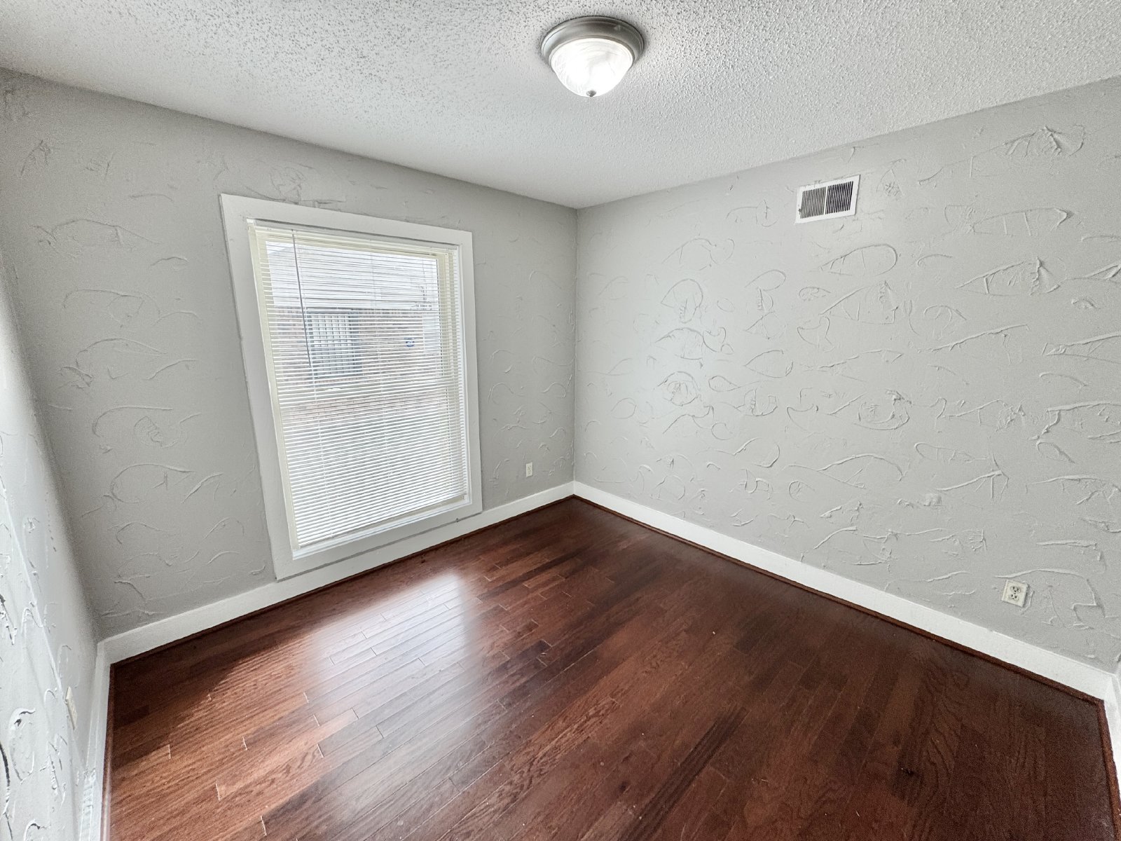 6184 Holly Park Drive Memphis, TN 38141 property image