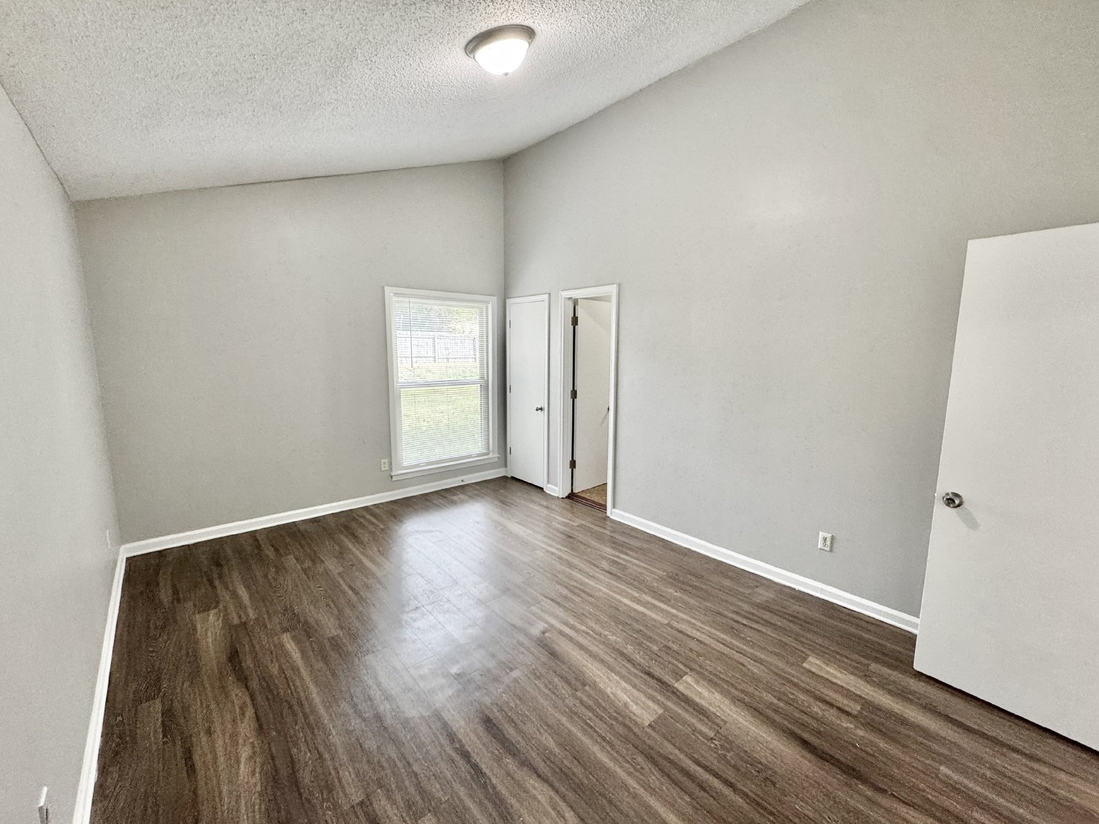 6184 Holly Park Drive Memphis, TN 38141 property image