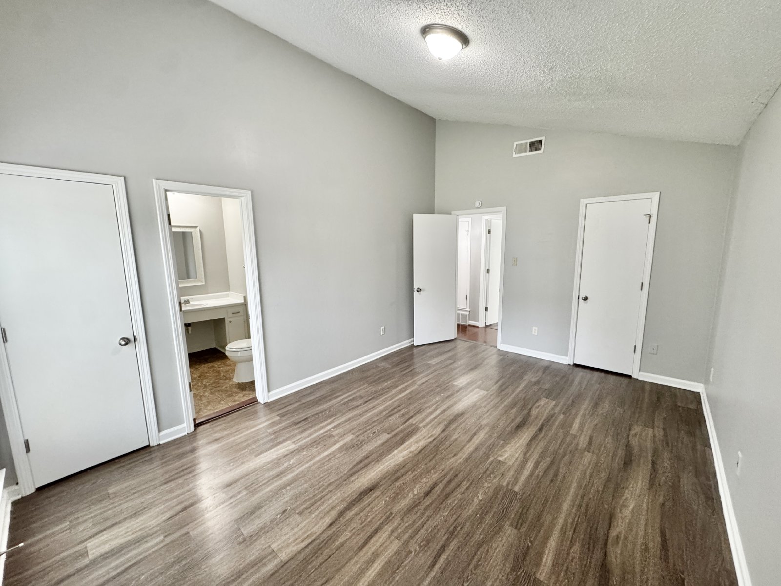 6184 Holly Park Drive Memphis, TN 38141 property image