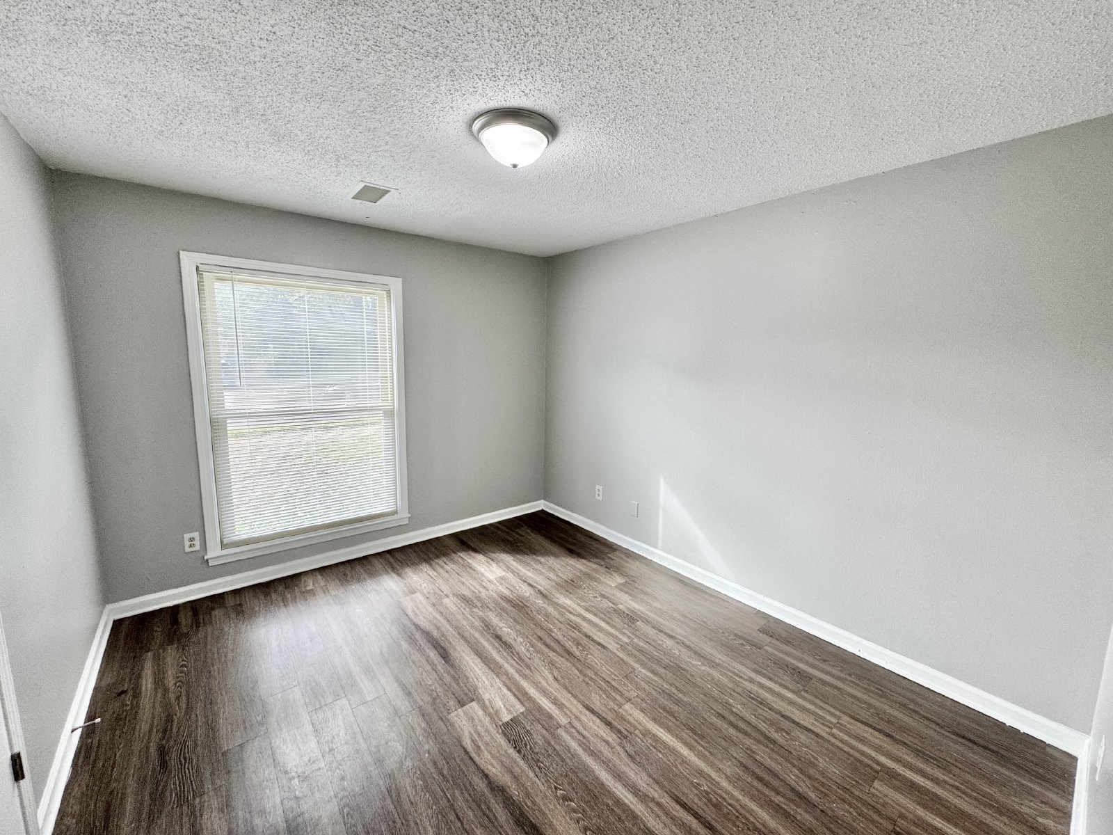 6184 Holly Park Drive Memphis, TN 38141 property image