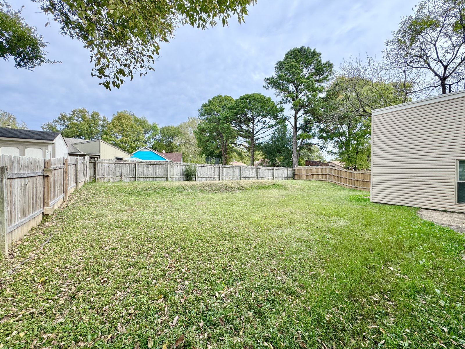 6184 Holly Park Drive Memphis, TN 38141 property image