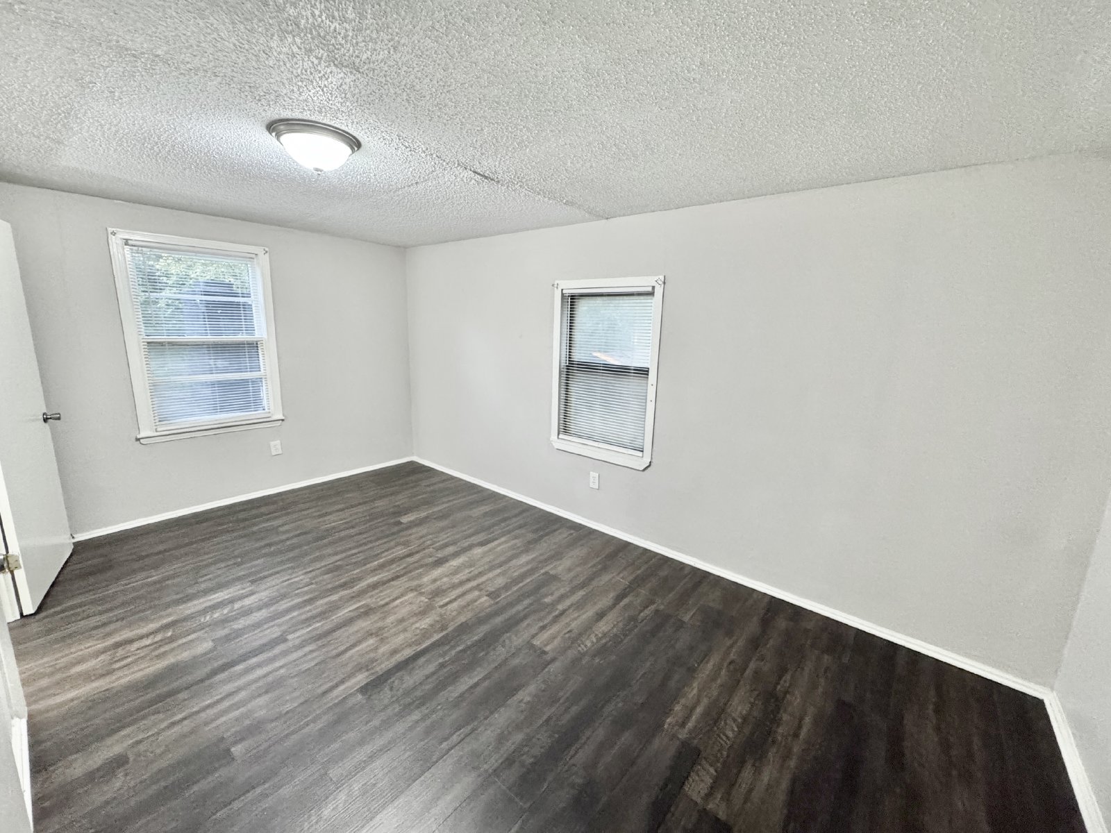 655 Granada Road Memphis, TN 38109 property image