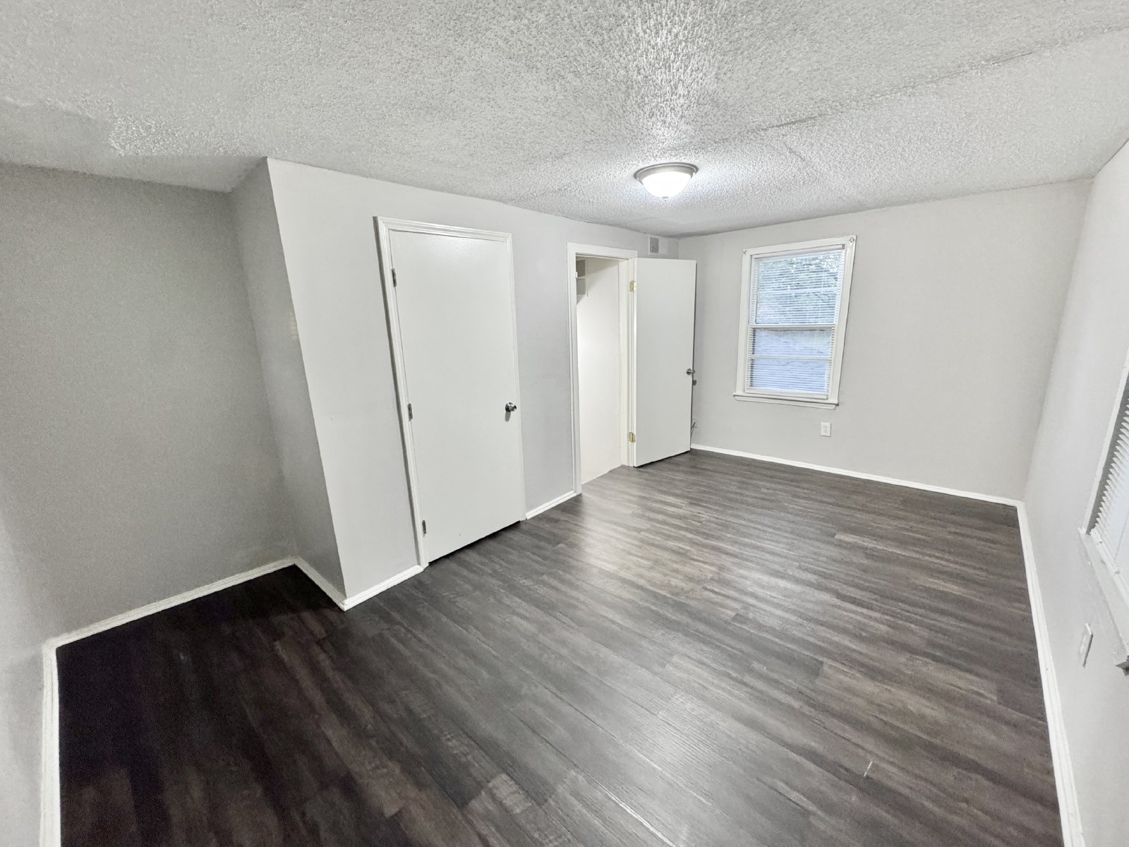 655 Granada Road Memphis, TN 38109 property image