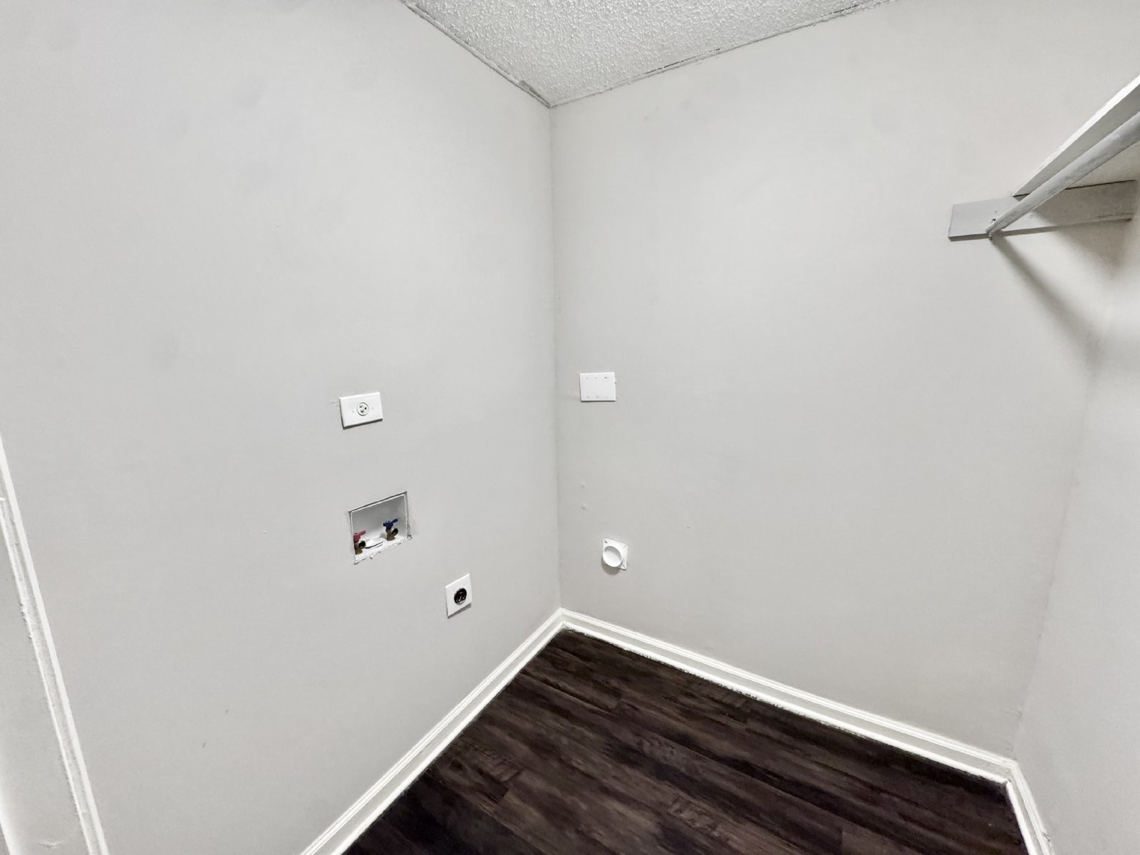 655 Granada Road Memphis, TN 38109 property image